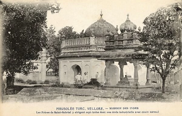 Mausoleum at Aruganthampoodi, Tamil Nadu, India