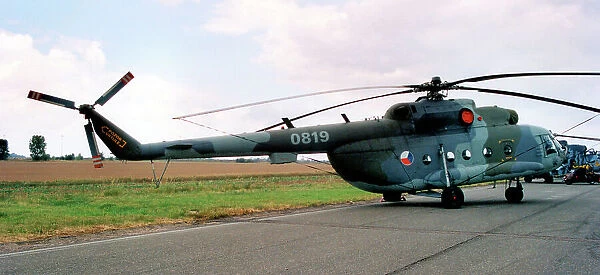Mil Mi-17 0819