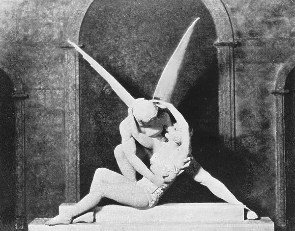 Portrait of the dancers Renoff and Renova, 1931
