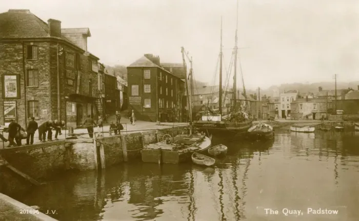 Framed Print : Padstow Quay Cornwall Print Framed Print : Padstow Quay Cornwall Print