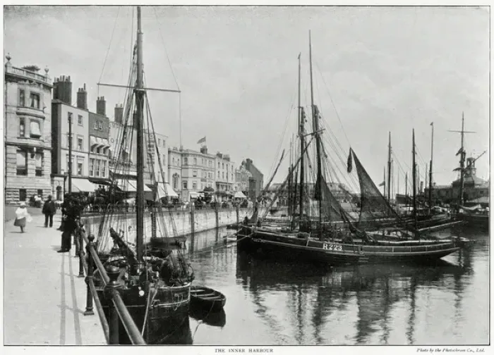 Framed Print : Ramsgate Inner Harbour Print Framed Print : Ramsgate Inner Harbour Print
