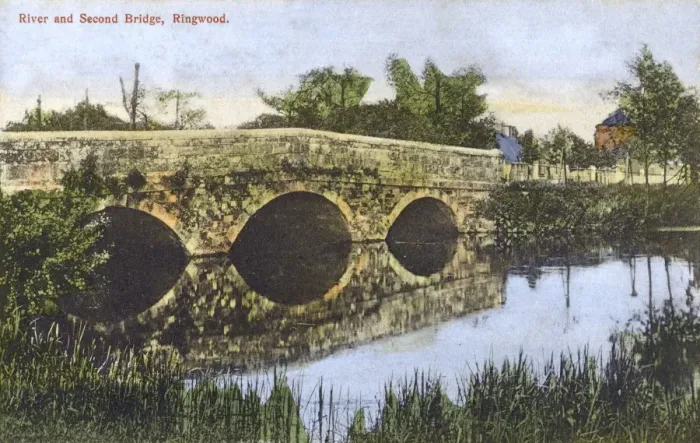 Framed Print : River Avon & Second Bridge, Ringwood Print, circa 1905 Framed Print : River Avon & Second Bridge, Ringwood Print, circa 1905