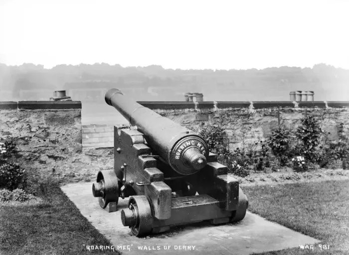 Framed Print : Roaring Meg Print - Early 20th Century View of Derry Cannon Framed Print : Roaring Meg Print - Early 20th Century View of Derry Cannon
