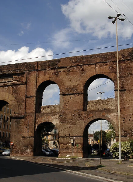 Rome. Roman walls