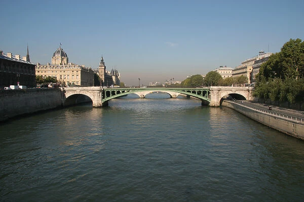 Sena River. Pari?s. France