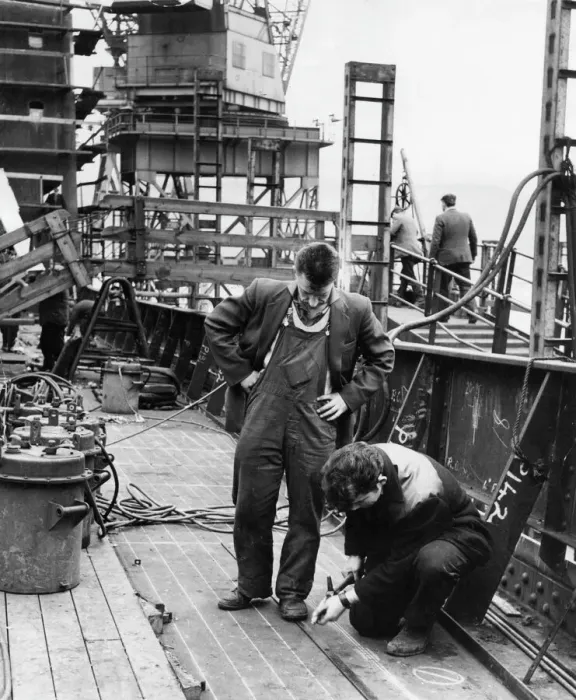 Framed Print : Shipyard Apprentice Print, Tyneside 1950s Framed Print : Shipyard Apprentice Print, Tyneside 1950s