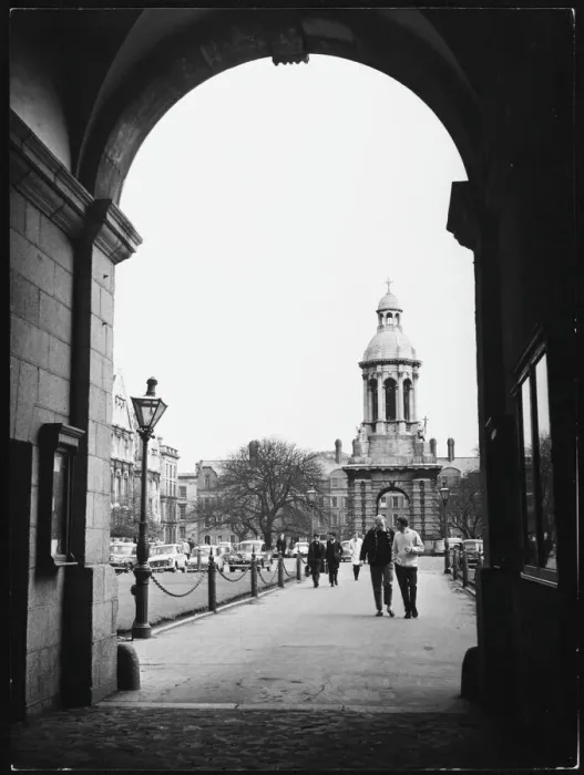 Framed Print : Trinity College Dublin Print, 1960s Framed Print : Trinity College Dublin Print, 1960s
