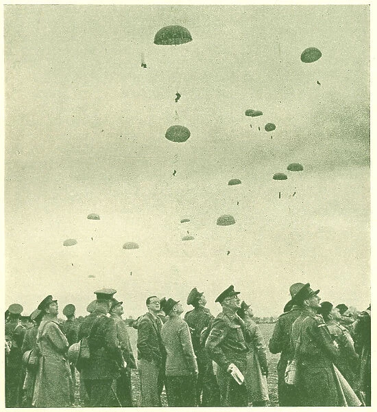 WW2 - British Paratroops In Action