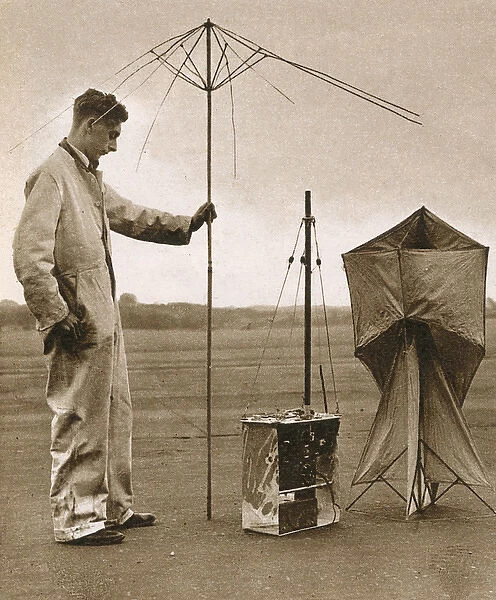 WW2 radio set from a captured Heinkel III plane