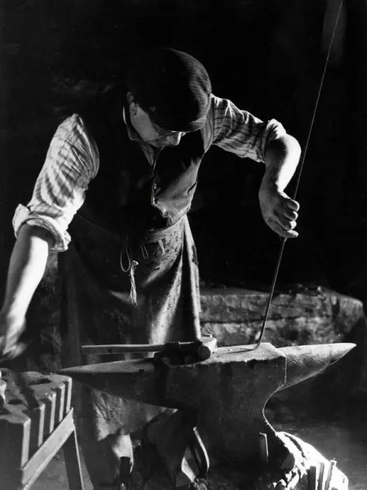 Framed Print : Yorkshire Blacksmith Print at Anvil in Dent Framed Print : Yorkshire Blacksmith Print at Anvil in Dent