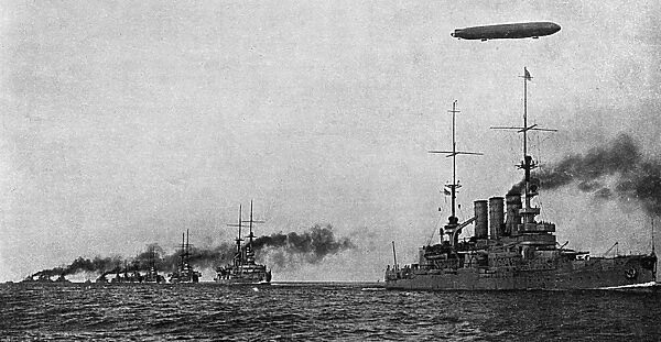 Zeppelin with German fleet, WW1