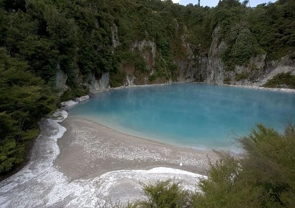 Blue lake, Waimangu valley. Geothermal activity, North Island, New Zealand