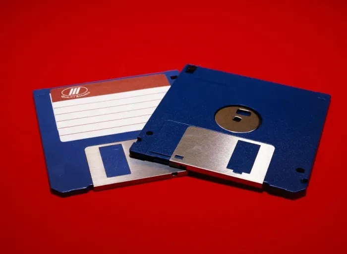 Framed Print : 3.5-inch Floppy Disc Print Framed Print : 3.5-inch Floppy Disc Print