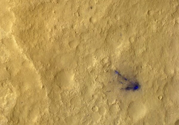 Curiosity debris on Mars, satellite image C014  /  4941