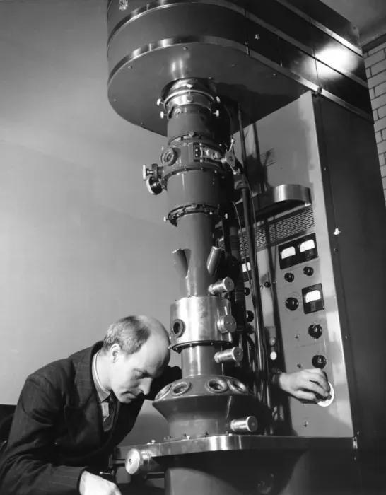 Framed Print : Early Electron Microscope Print Framed Print : Early Electron Microscope Print
