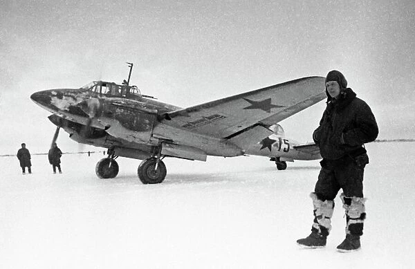Soviet Pe-2 bomber and pilot, 1944