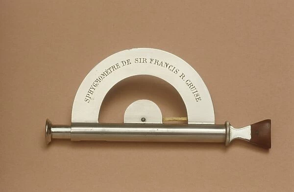 Sphygmometer by Collin, circa 1900 C017  /  6966