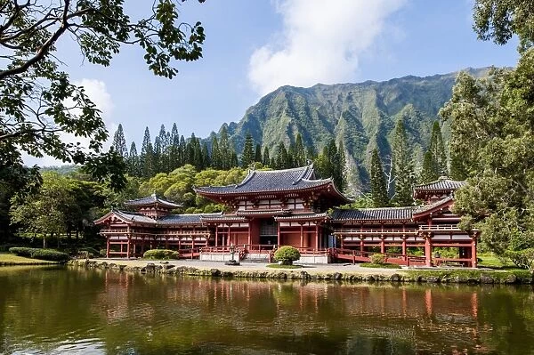 Byodo-In Temple, Valley of The Temples, Kaneohe, Oahu, Hawaii, United States of America