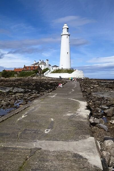Causeway to St. Marys Lighthouse on St. Marys Island, Whitley Bay, North Tyneside, Tyne and Wear, England, United Kingdom, Europe