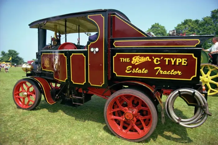 Framed Print : Traction Engine Print Framed Print : Traction Engine Print
