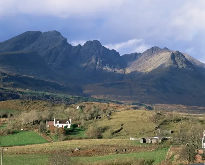 Framed Print : The Cuillin Hills Print from Torrin, Isle of Skye Framed Print : The Cuillin Hills Print from Torrin, Isle of Skye