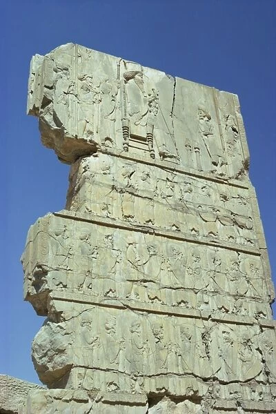 Frieze with king and tribute, Persepolis, UNESCO World Heritage Site, Iran, Middle East