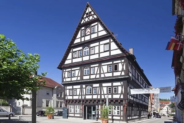 Half-timbered house, Market Place Schwabisch Gmund, Baden Wurttemberg, Germany, Europe