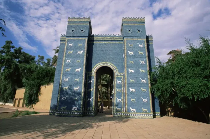 Framed Print : Ishtar Gate Print, Babylonian Architecture Framed Print : Ishtar Gate Print, Babylonian Architecture
