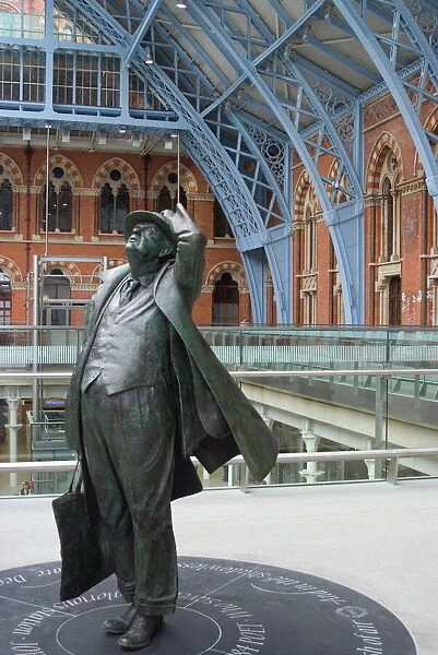 John Betjeman statue, St. Pancras International Train Station, London, England