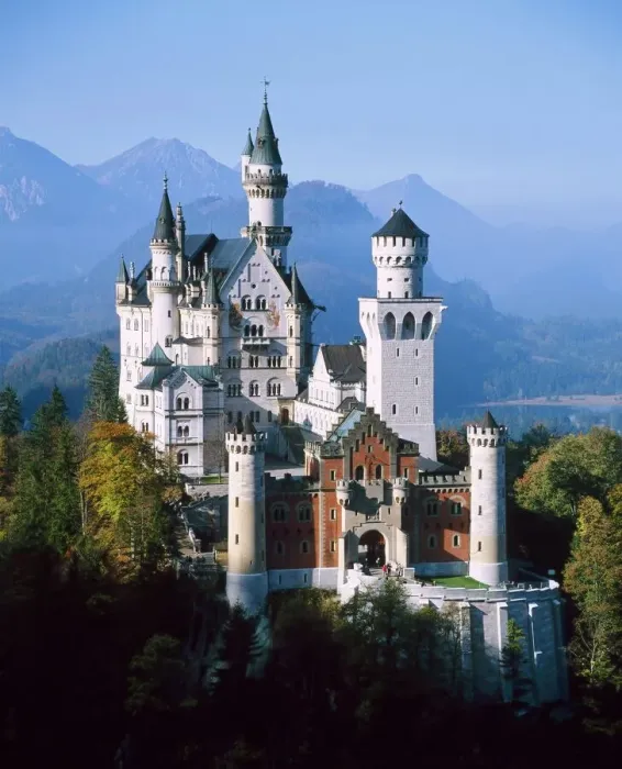 Framed Print : Neuschwanstein Castle Print, Fussen Bavaria Germany Framed Print : Neuschwanstein Castle Print, Fussen Bavaria Germany