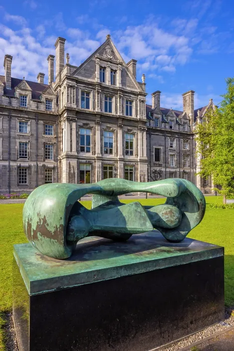 Framed Print : Reclining Connected Forms Print, a sculpture by Henry Moore Framed Print : Reclining Connected Forms Print, a sculpture by Henry Moore