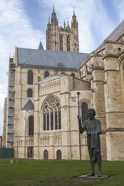 Son of the Man statue, Canterbury Cathedral, UNESCO World Heritage Site, Canterbury, Kent, England, United Kingdom, Europe