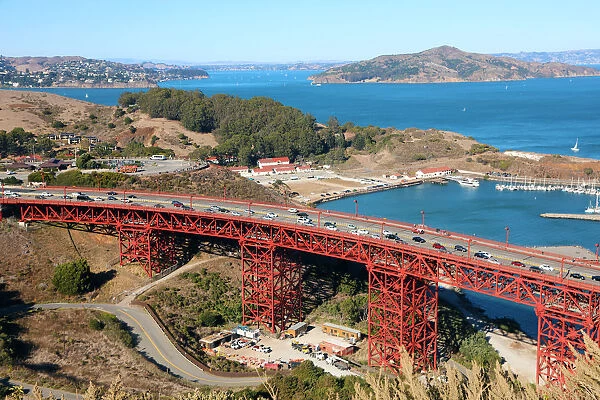 Road leading to the Golden Gate Bridge, San Franciso, California, USA