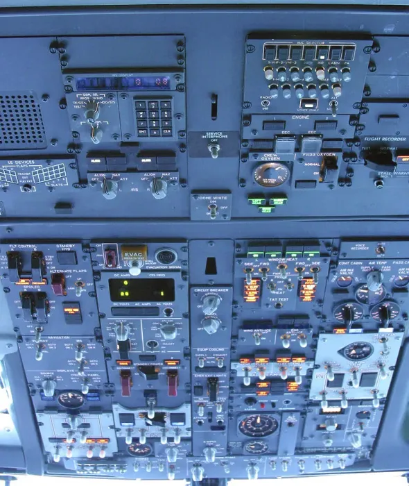 Framed Print : Boeing 737-600 Flight Deck Print Framed Print : Boeing 737-600 Flight Deck Print