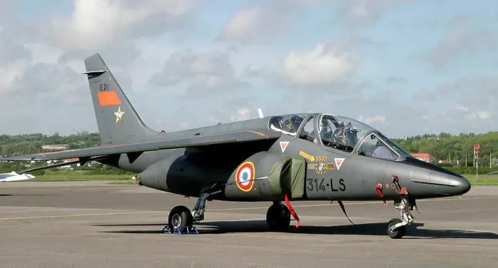 Framed Print : Alpha Jet Print at Le Touquet Framed Print : Alpha Jet Print at Le Touquet