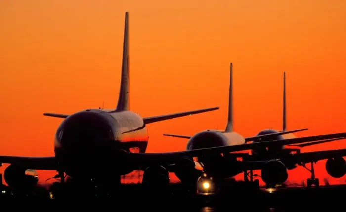 Framed Print : Sunset Queue Print: B757, B737, and B737(C) Aircraft Framed Print : Sunset Queue Print: B757, B737, and B737(C) Aircraft