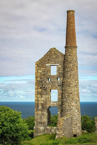 Abandoned engine house at Carn Galver Tin Mine, Cornwall, England. Spring (May) 2022