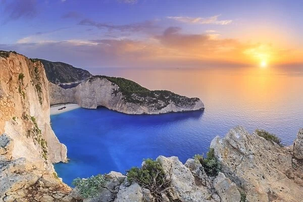Greece, Ionian Islands, Zakynthos, Navagio (shipwreck) beach
