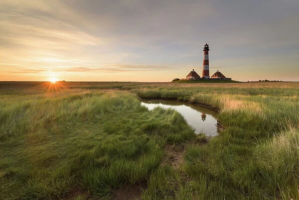 Lighthouse Westerhever at sunrise, Westerheversand, Schleswig-Holstein Wadden sea