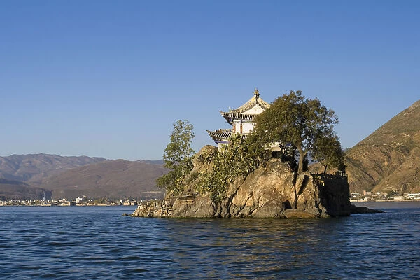 Putuo Dao Island Temple, Erhai Hu Lake, Dali, Yunnan Province, China