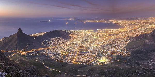 South Africa, Western Cape, Cape Town, City and Lions Head viewed from Table