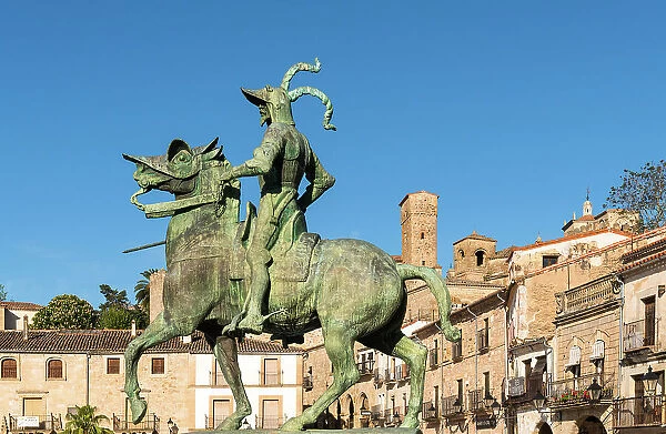 Statue of Francisco Pizarro (Spanish explorer and conqueror of Peru) on the Plaza Mayor of Trujillo, Extremadura, Caceres, Spain