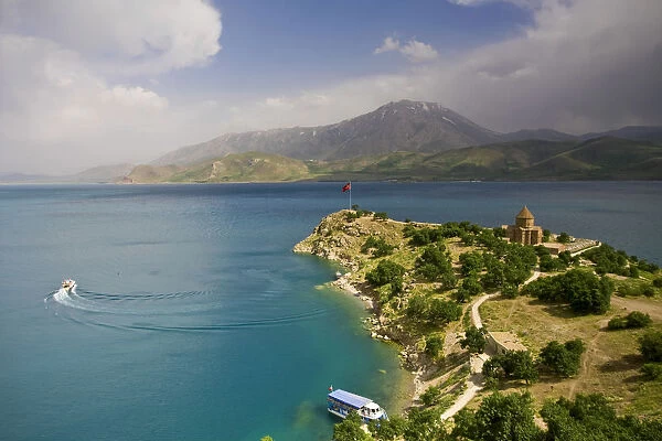 Turkey, Eastern Turkey, Lake Van, Akdamar Island, Armenian Church of the Holy Cross