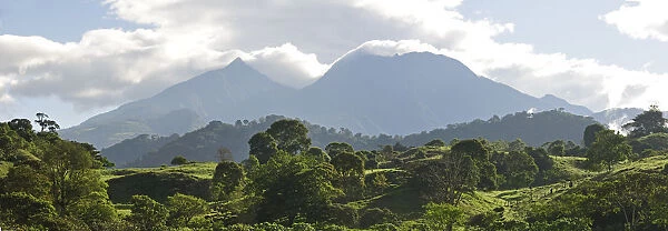 Volcan Baru rising about the forest, Panama, Central America