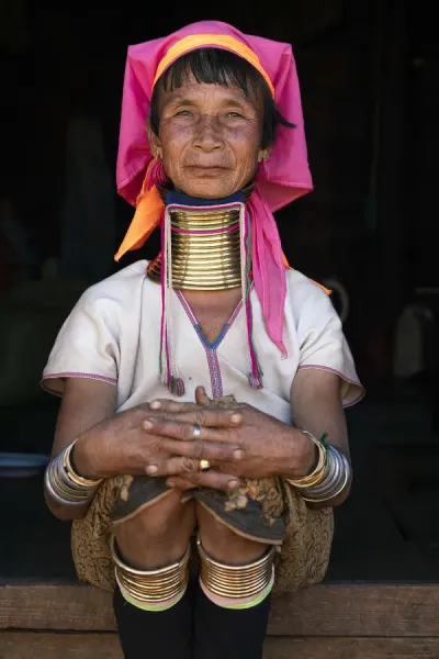 Woman from Kayan tribe wearing traditional brass neck