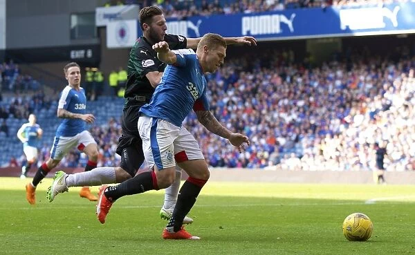 Martyn Waghorn's Controversial Penalty: Rangers vs Raith Rovers, Ladbrokes Championship Drama at Ibrox Stadium