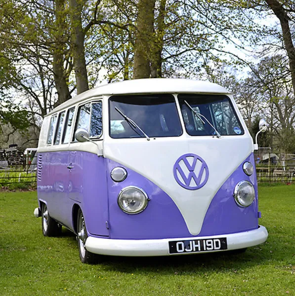 VW Volkswagen Classic Camper van 1966 Purple & white