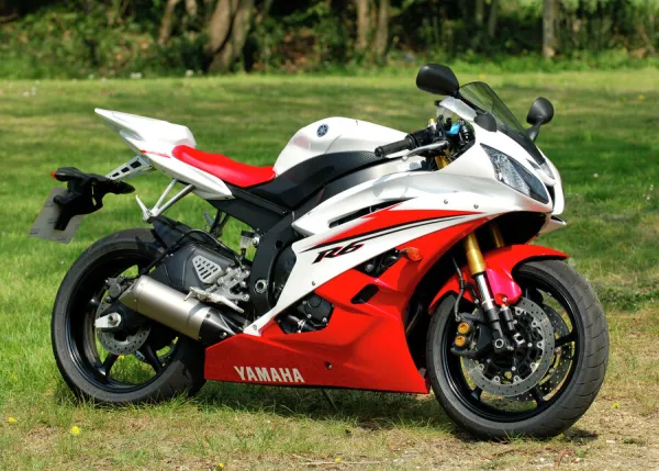 Yamaha YZF-R6