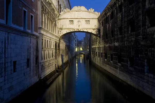Europe, Italy, Venice. The Bridge of Sighs lit at dawn. Credit as: Wendy Kaveney