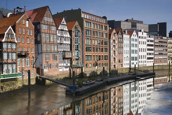 GERMANY, State of Hamburg, Hamburg. Nikolaifleet canal, warehouse buildings